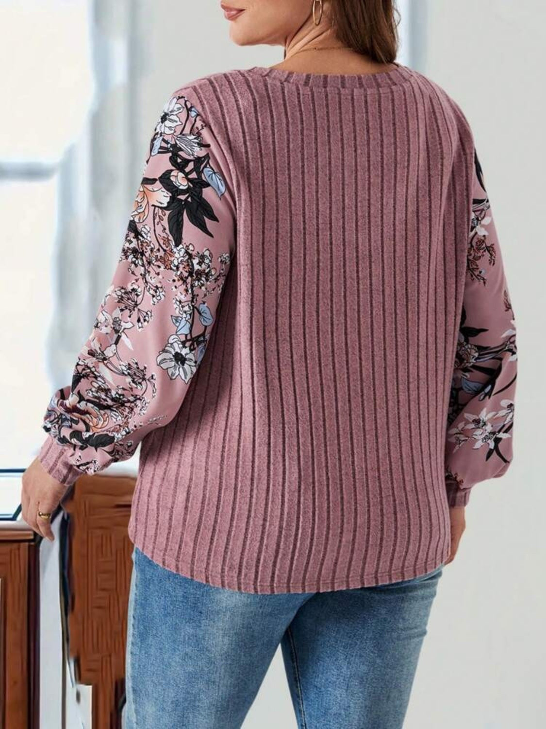 Plus size V-neck long sleeve floral T-shirt back view