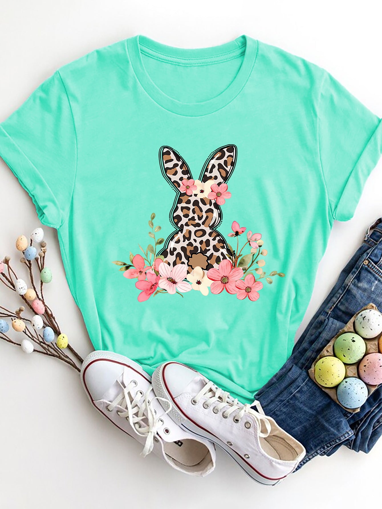 Mint rabbit round neck short sleeve t-shirt with floral design