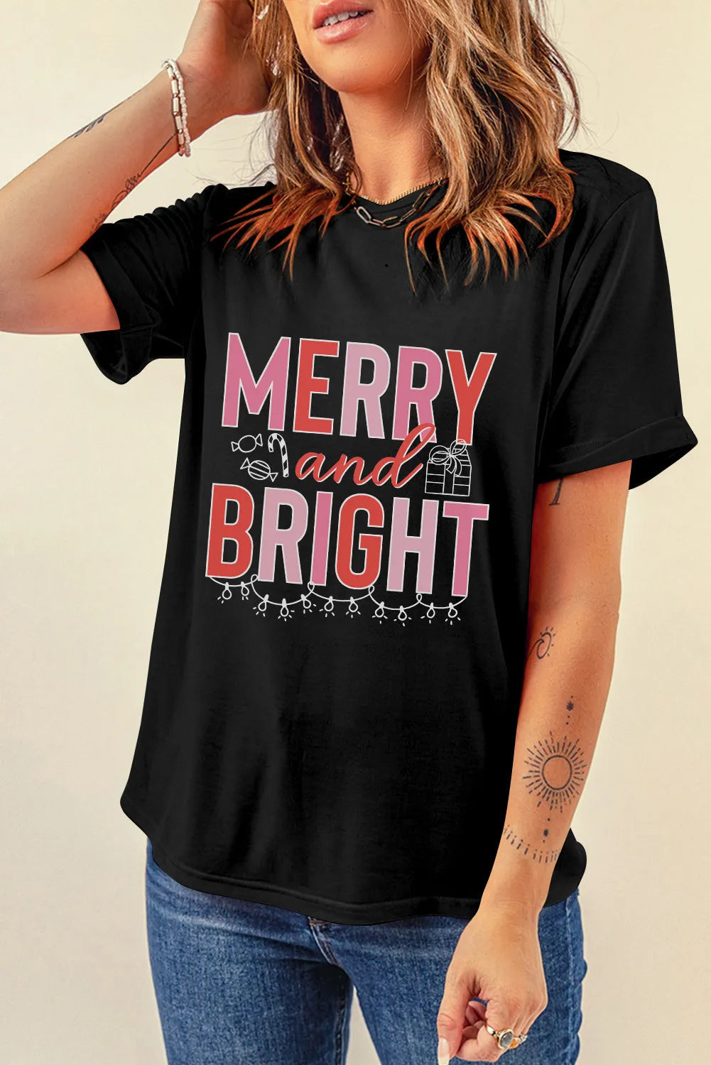 MERRY AND BRIGHT black round neck short sleeve T-shirt