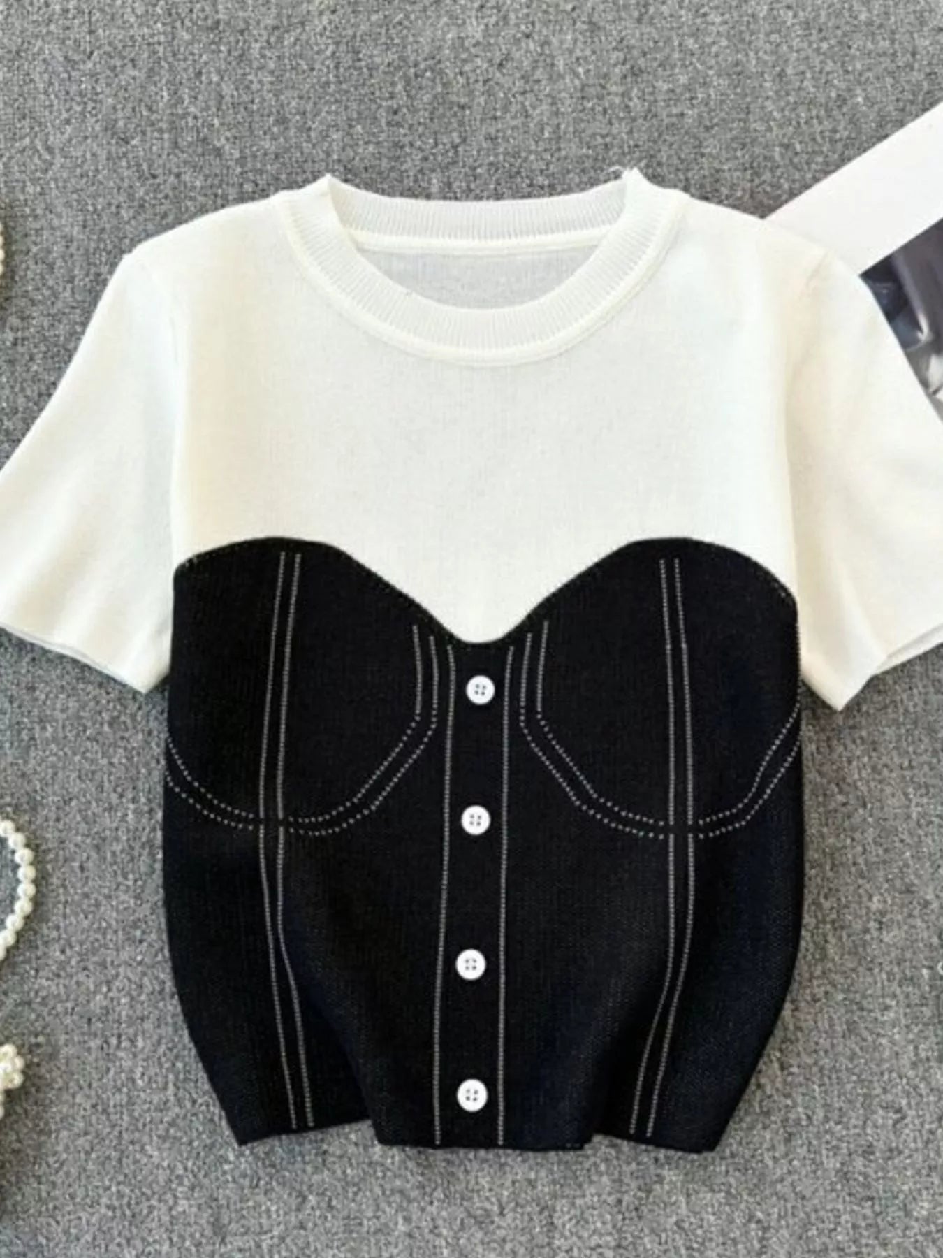 Color Block Short Sleeve Knit T-Shirt