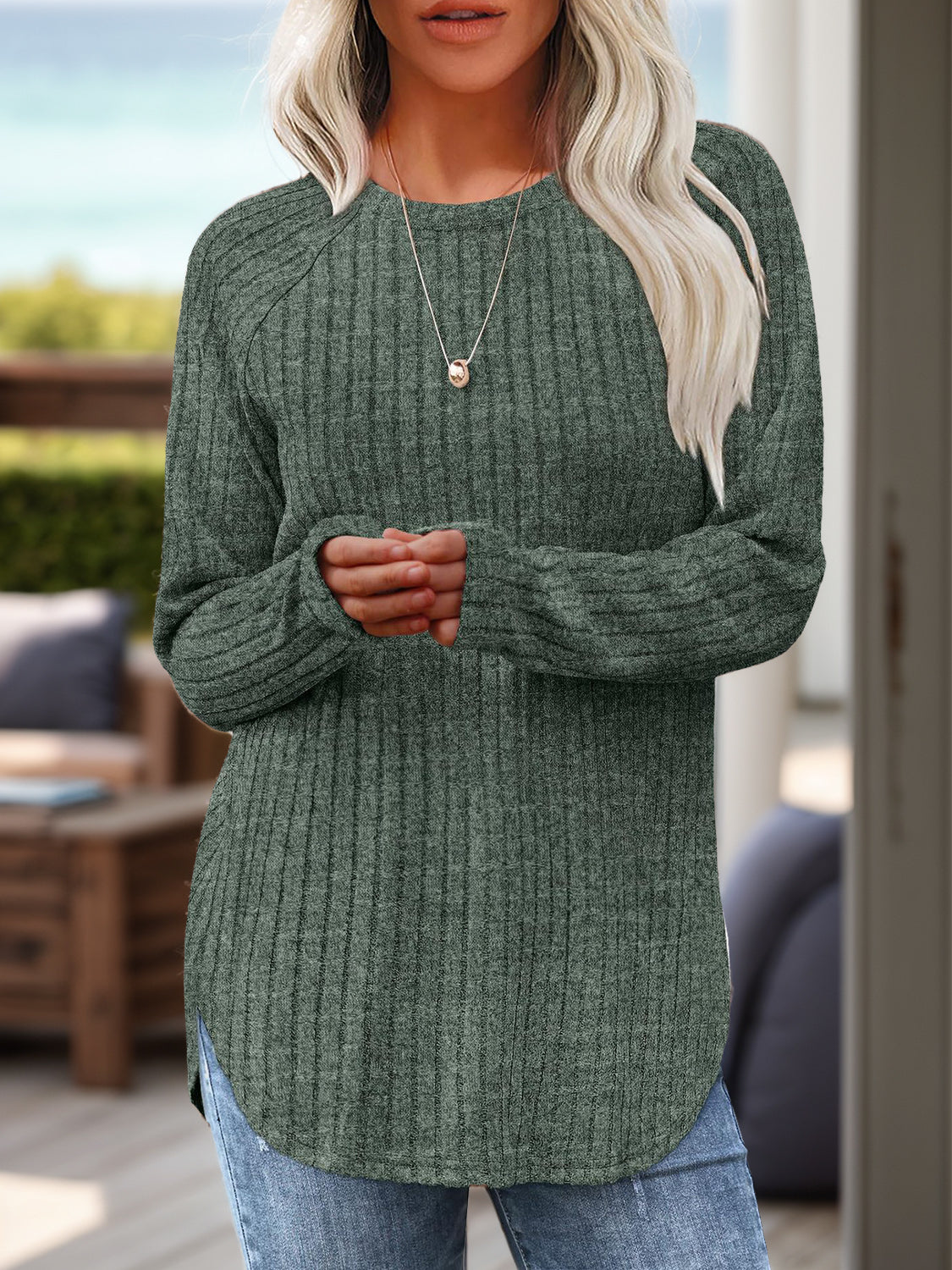 Green ribbed round neck raglan sleeve t-shirt