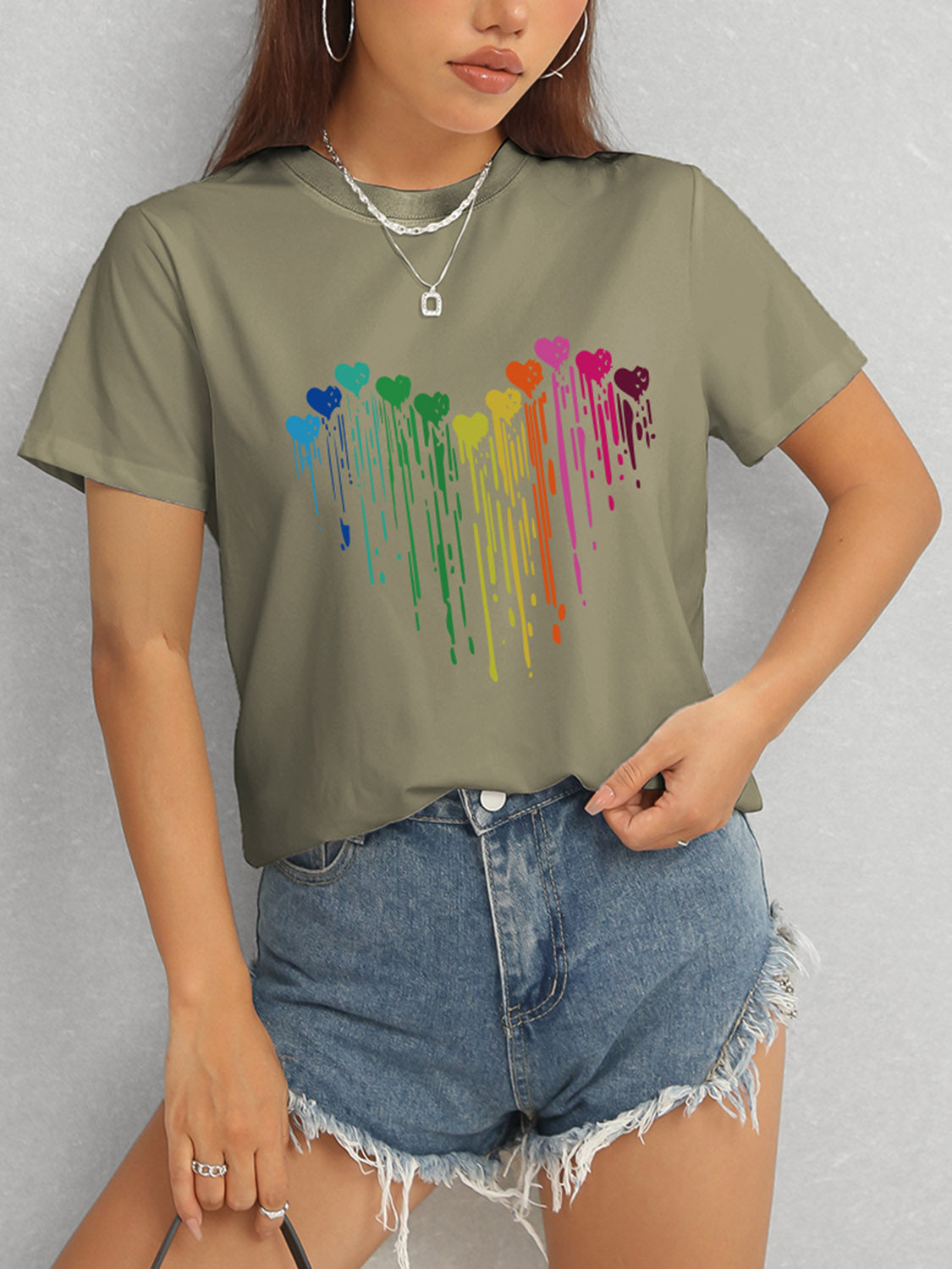 Olive heart round neck short sleeve t-shirt with rainbow design