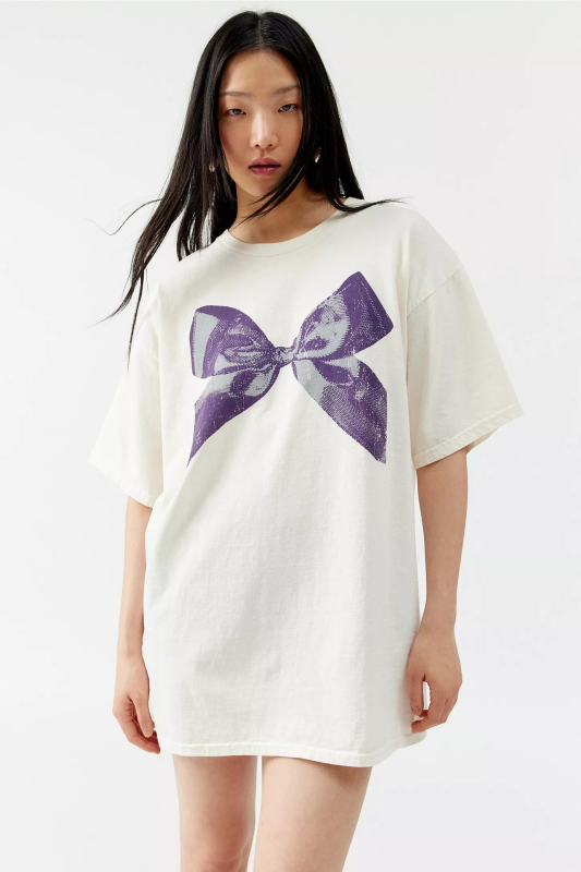Schmetterlings-T-Shirt für Damen, einfacher Stil, Rundhalsausschnitt und kurze Ärmel