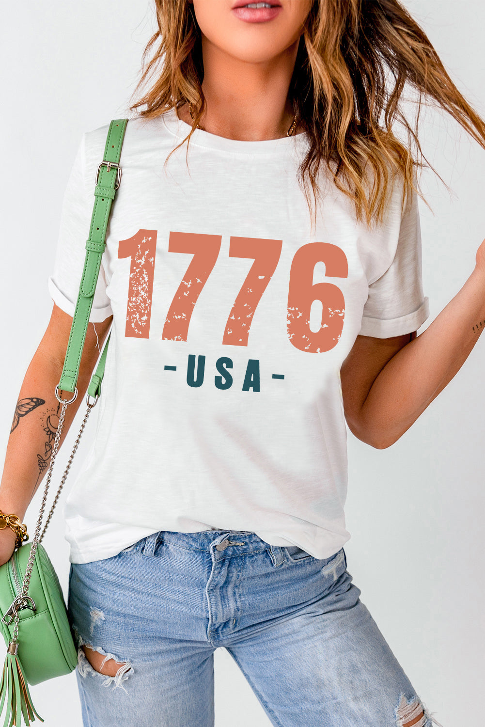 Short sleeve T-shirt with &