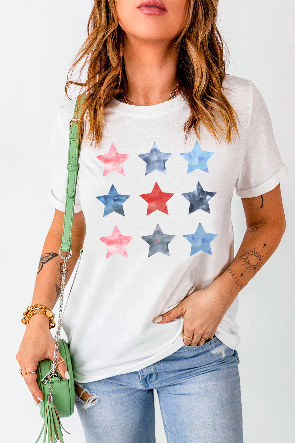 White T-shirt with colorful star design, round neck, short sleeves