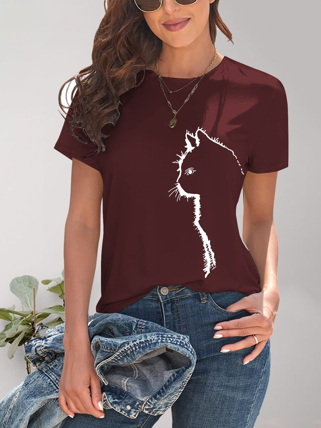 Maroon cat round neck short sleeve t-shirt with jacket
