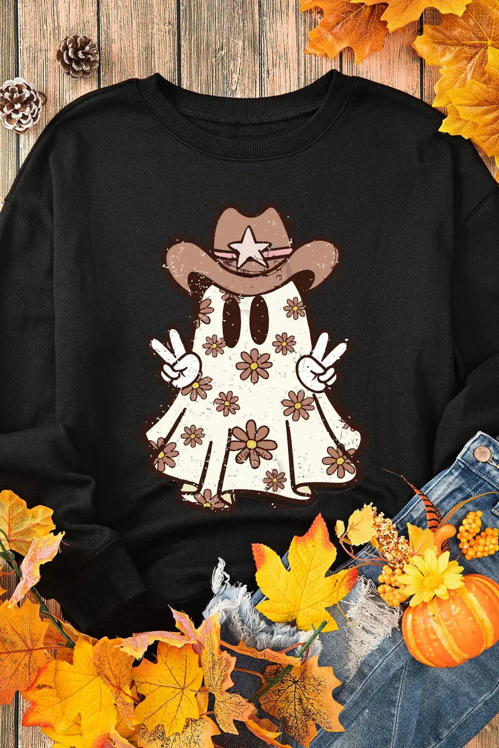 Ghost sweatshirt with autumn leaves and floral design