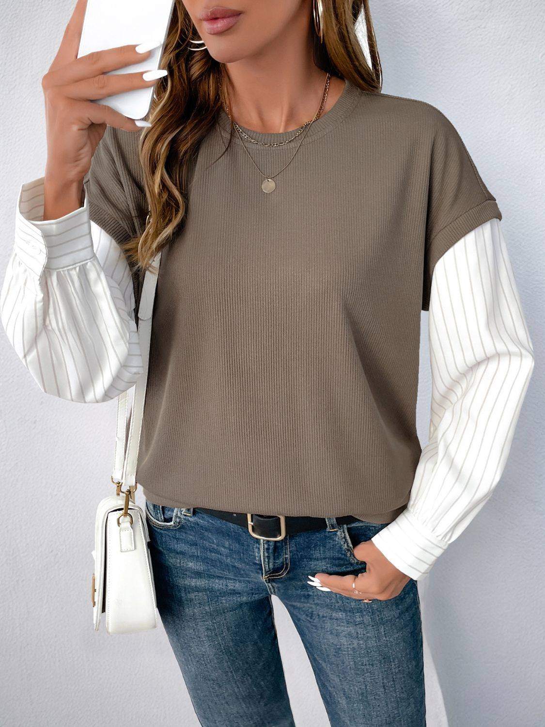 Perfee round neck sweatshirt with striped sleeves, mirror selfie