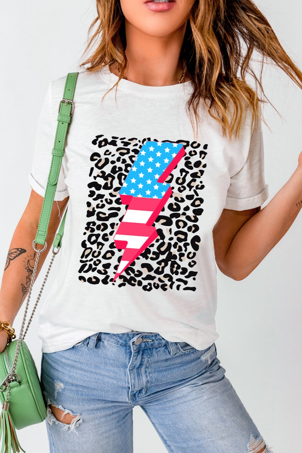 Casual short sleeve t-shirt with bold leopard and lightning design