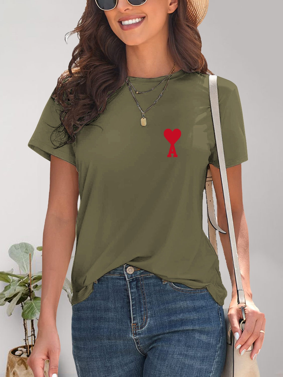 Olive heart round neck short sleeve t-shirt front