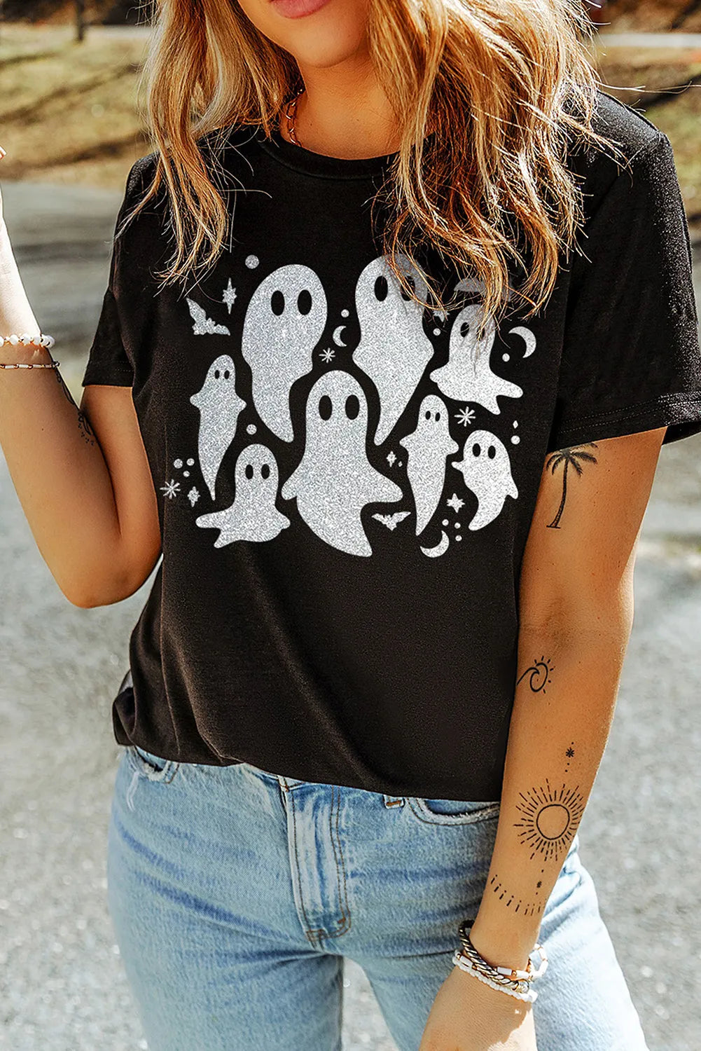 Full Size Ghost T-Shirt with round neck and short sleeves