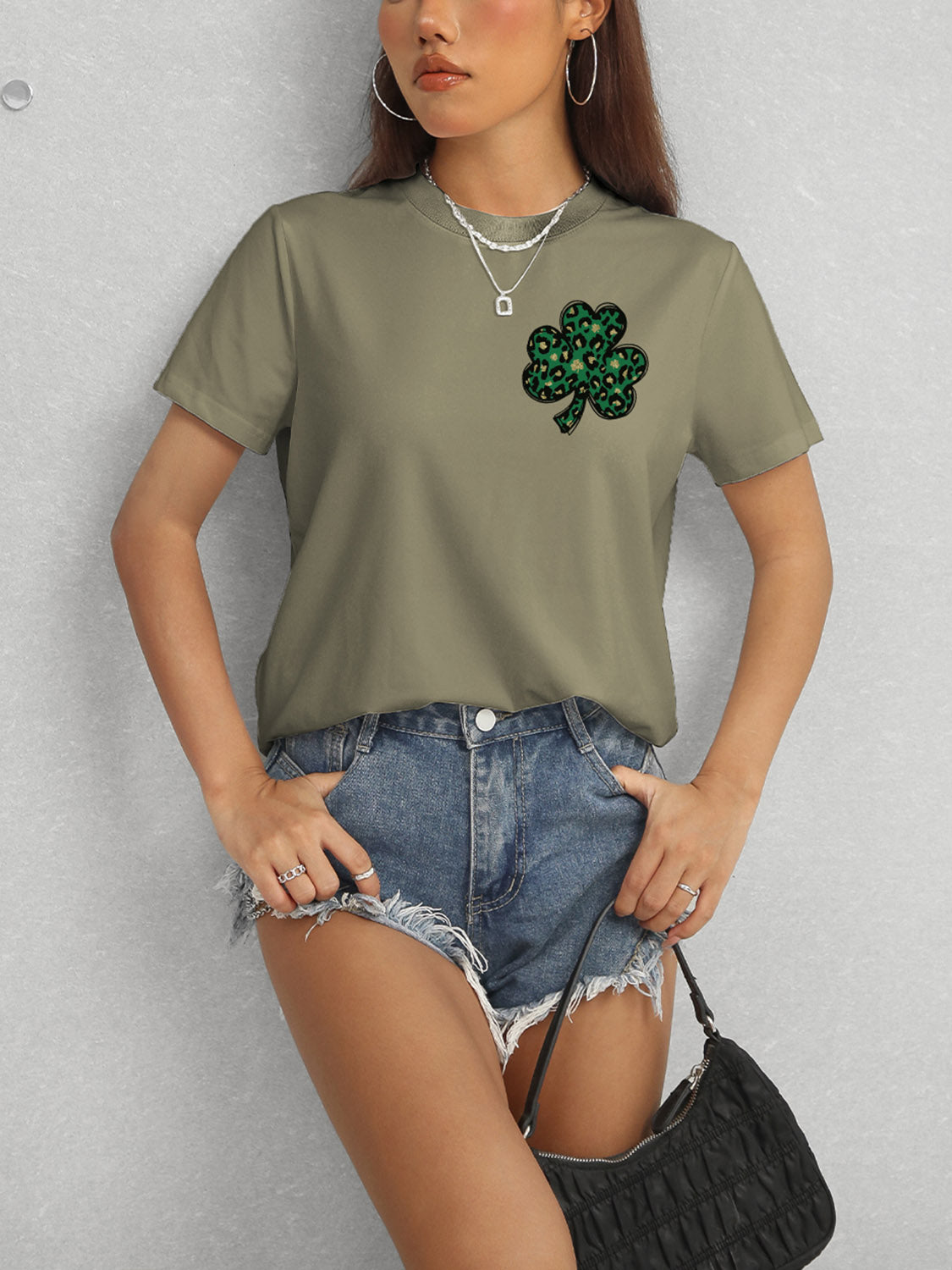 Olive Clover T-Shirt with Round Neck
