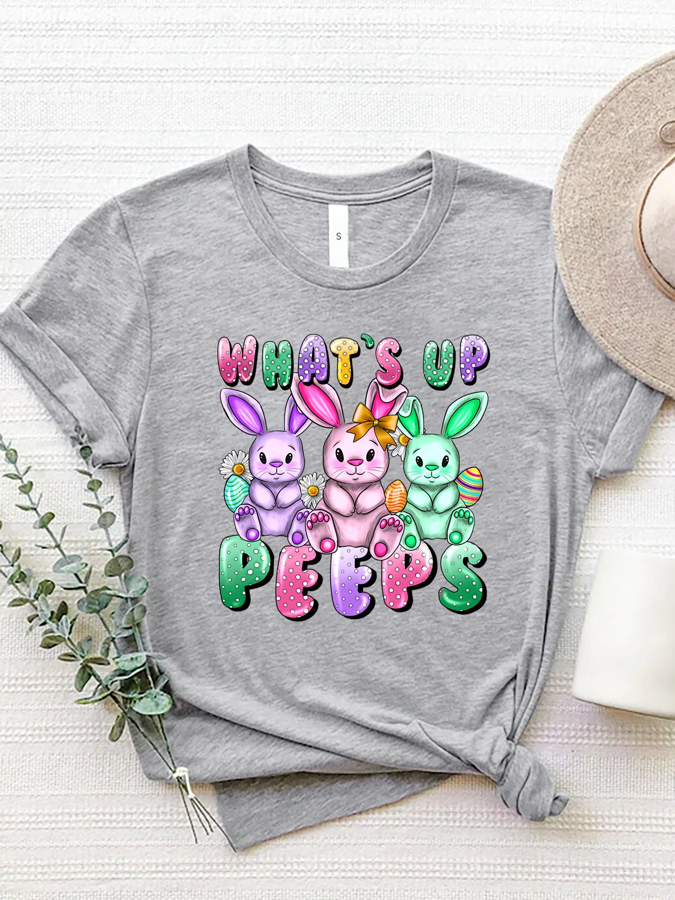 Light gray graphic round neck short sleeve t-shirt with bunny design