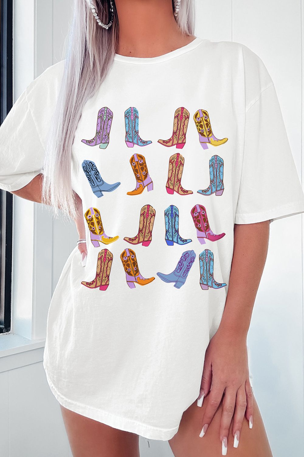 Boots Rundhals-Übergröße-T-Shirt mit halblangen Ärmeln