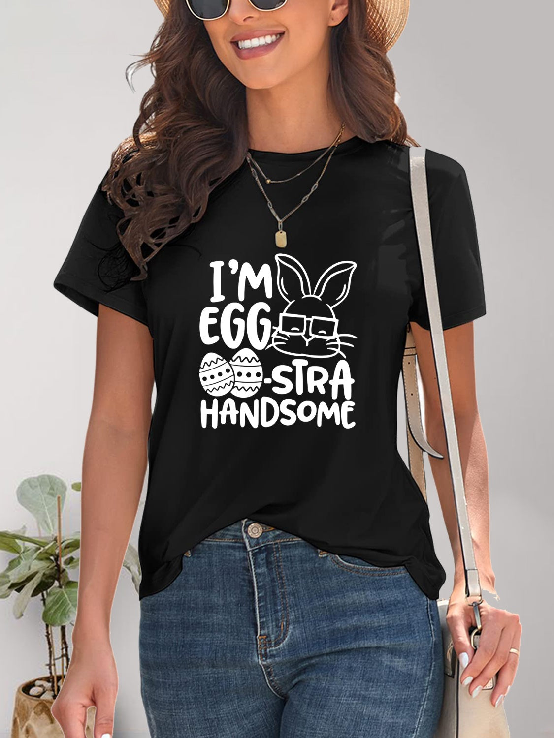 Black graphic round neck short sleeve T-shirt