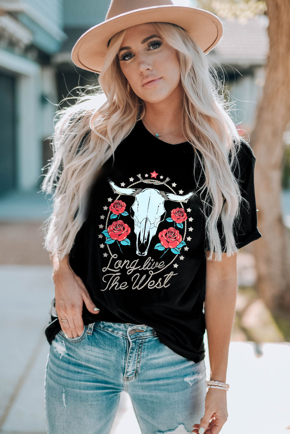 Graphic T-Shirt with Western motif and roses