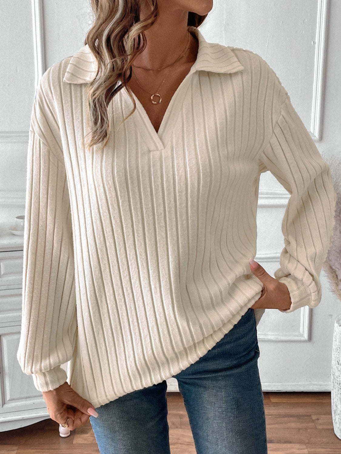 Ribbed Johnny Collar T-Shirt with long sleeves