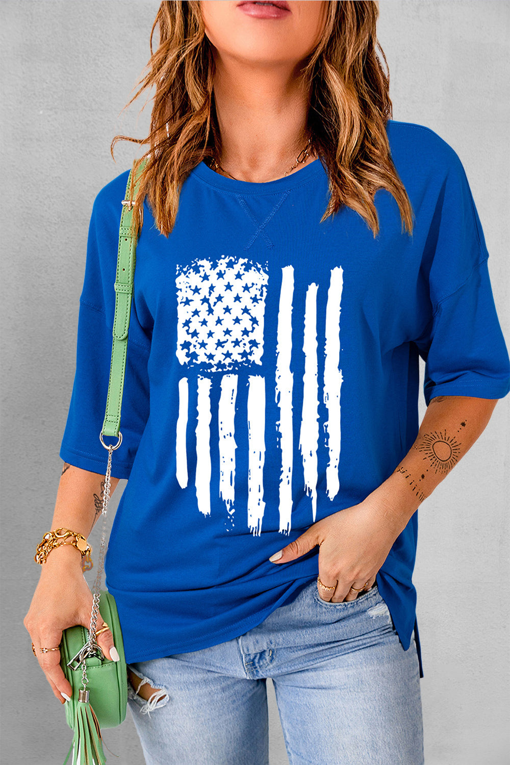 Blue US flag round neck short sleeve T-shirt front view