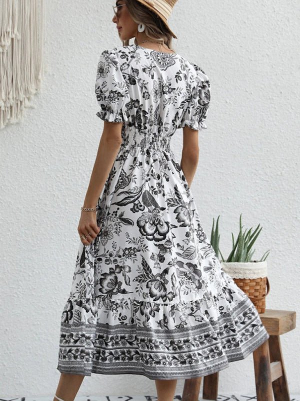 Kleid mit Maxi-Ausschnitt und Puffärmeln, Allover-Positioning-Print und Print