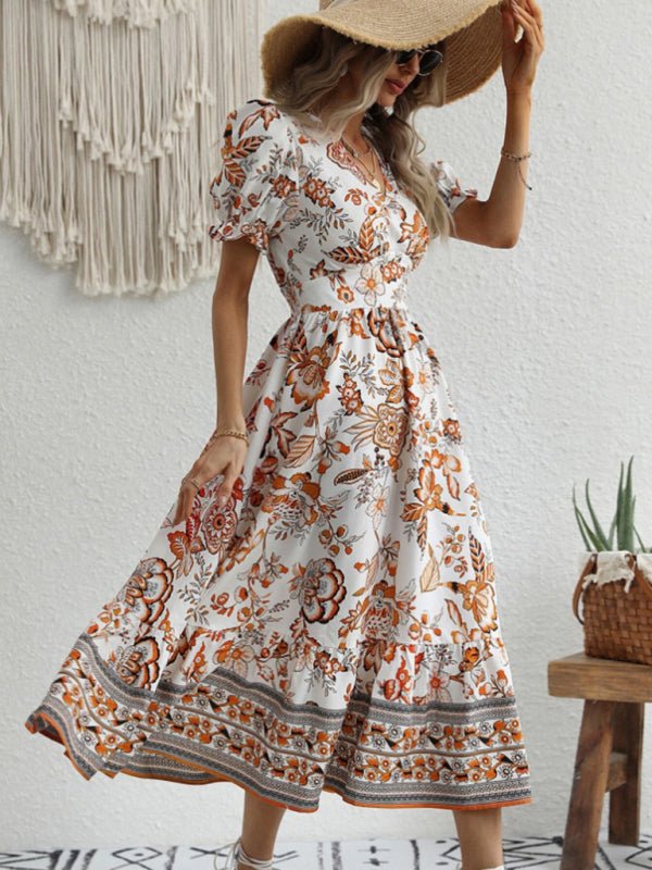 Kleid mit Maxi-Ausschnitt und Puffärmeln, Allover-Positioning-Print und Print