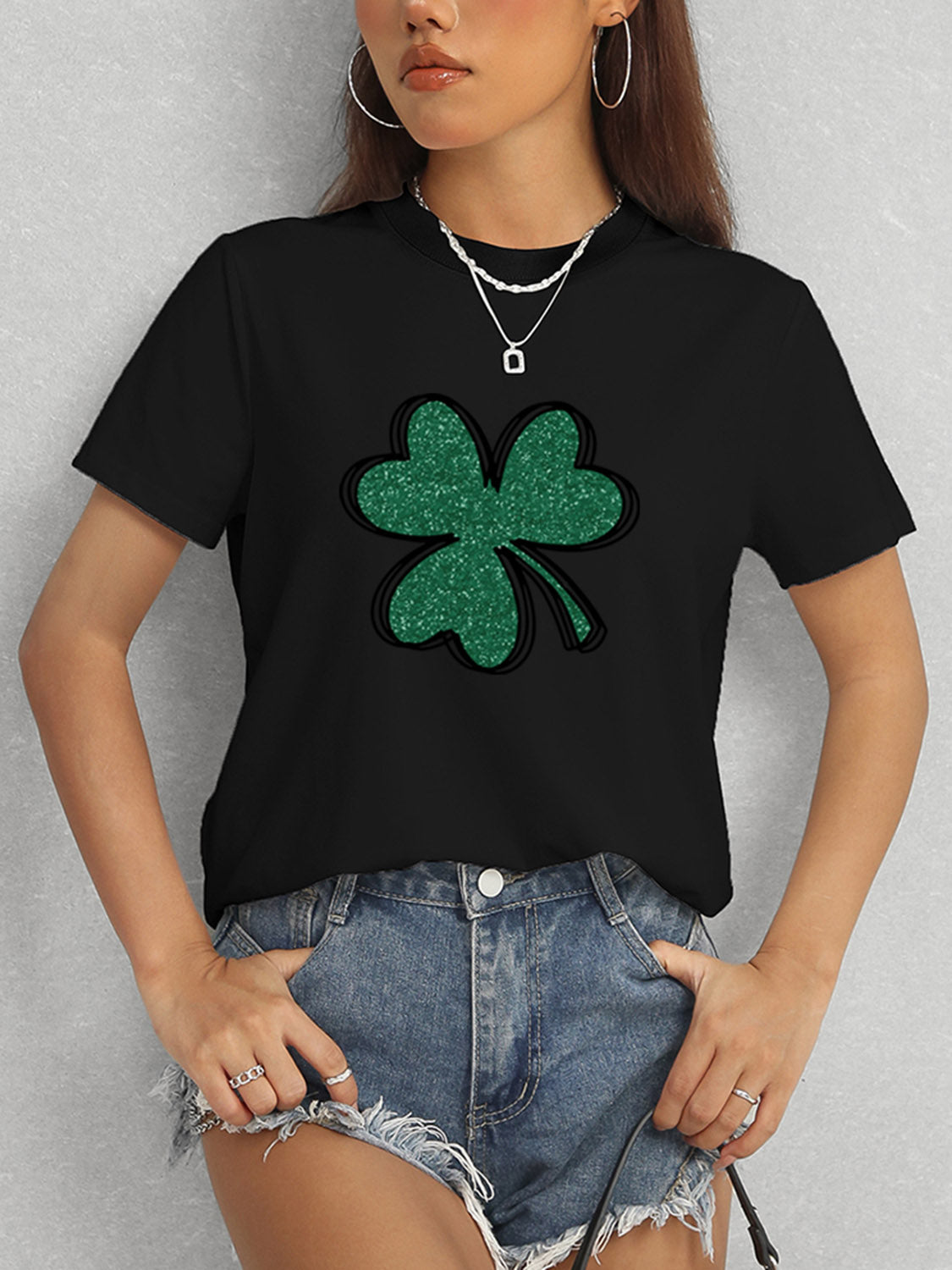 Black Lucky Clover Round Neck T-Shirt