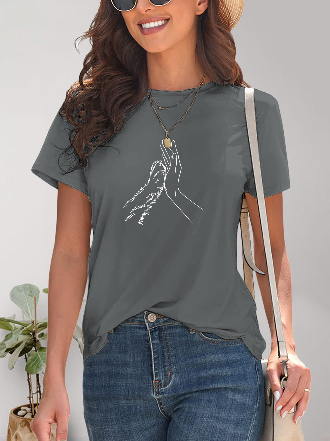 Gray graphic round neck short sleeve T-shirt