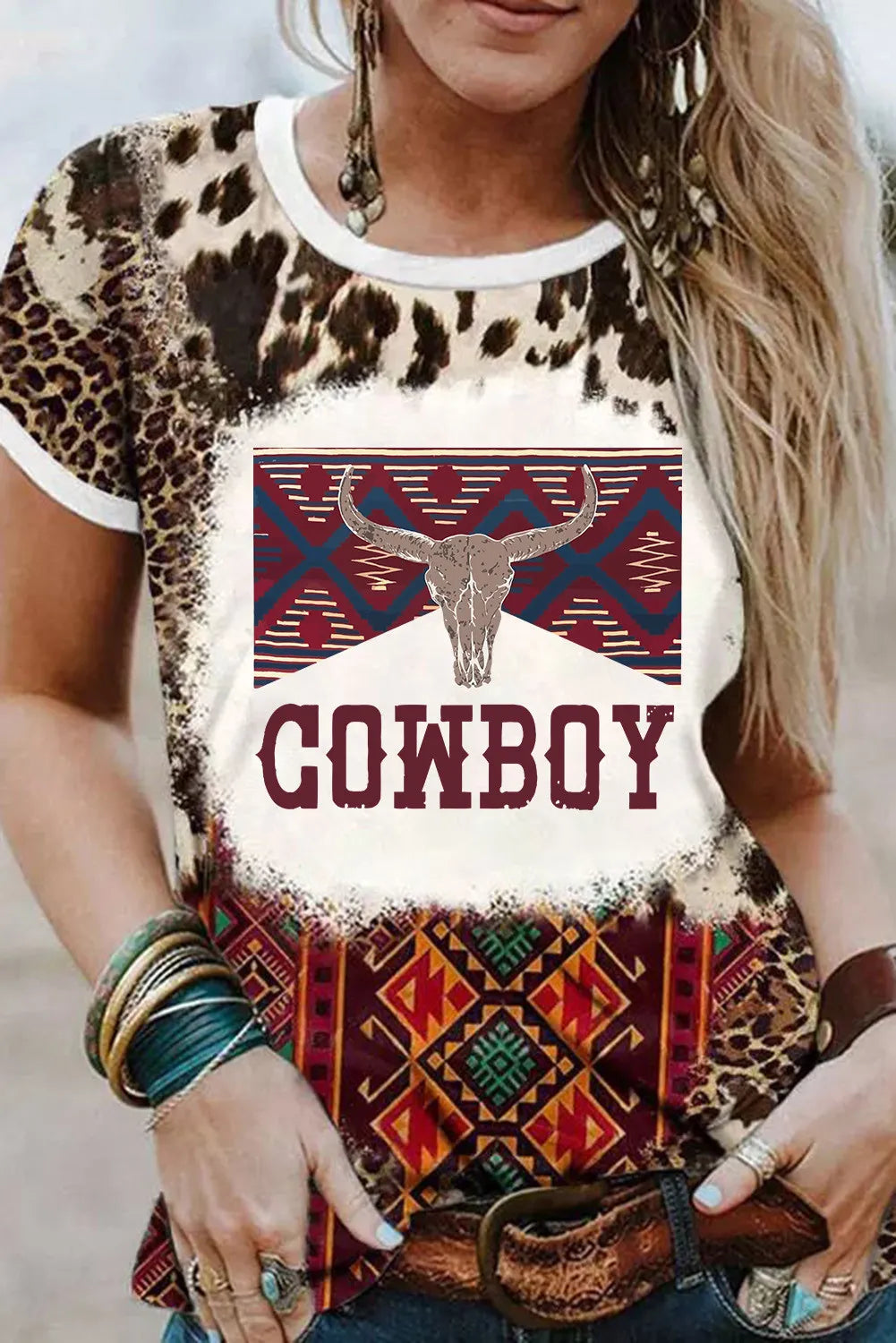 Leopard print cowboy graphic T-shirt with accessories