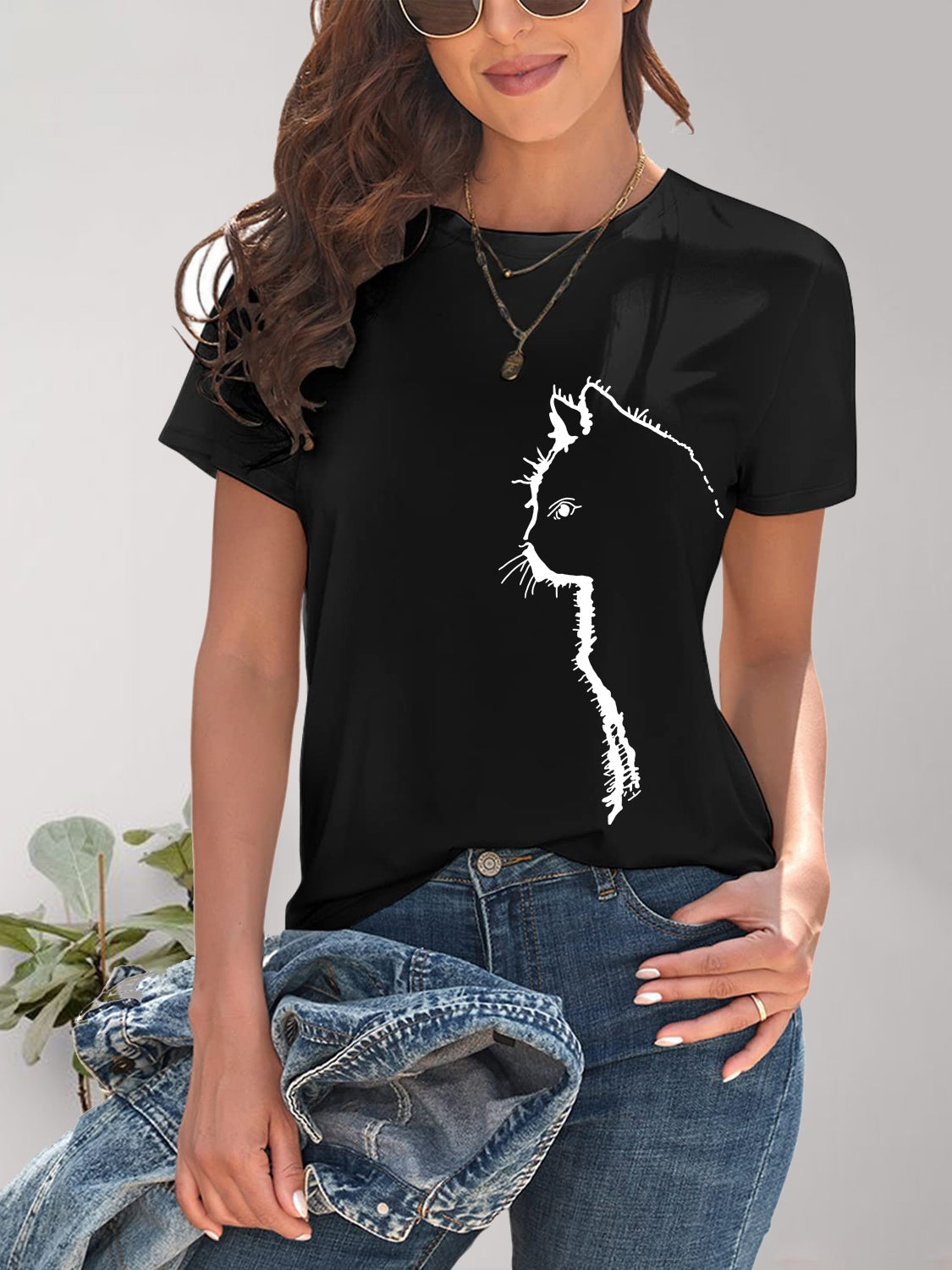 Black cat round neck short sleeve t-shirt with jacket