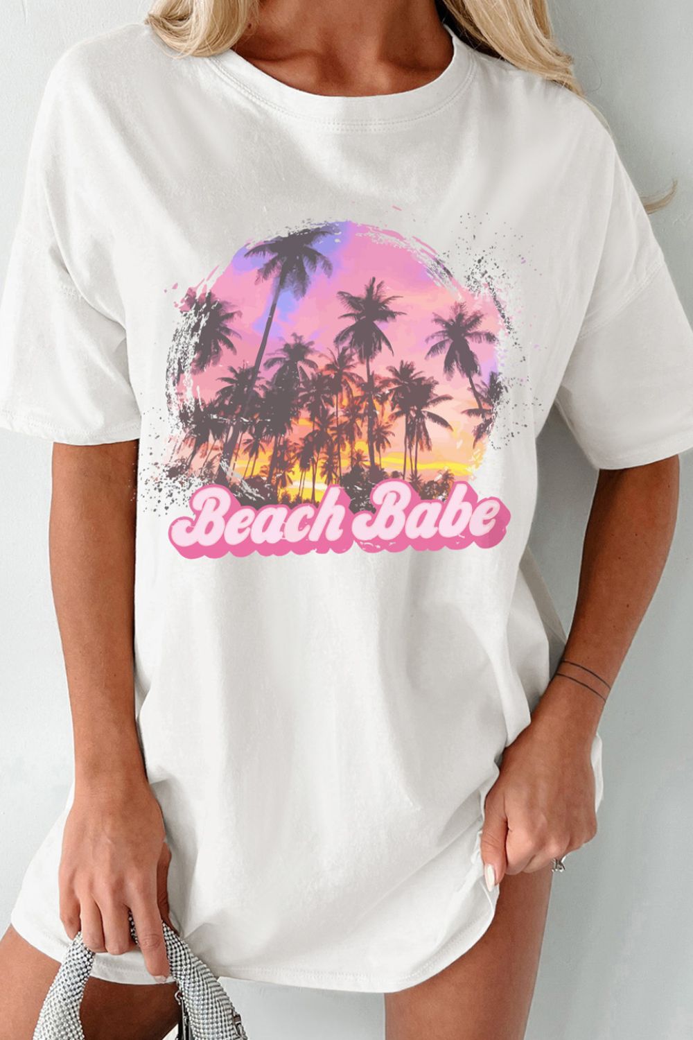 Beach Babe graphic round neck half sleeve t-shirt