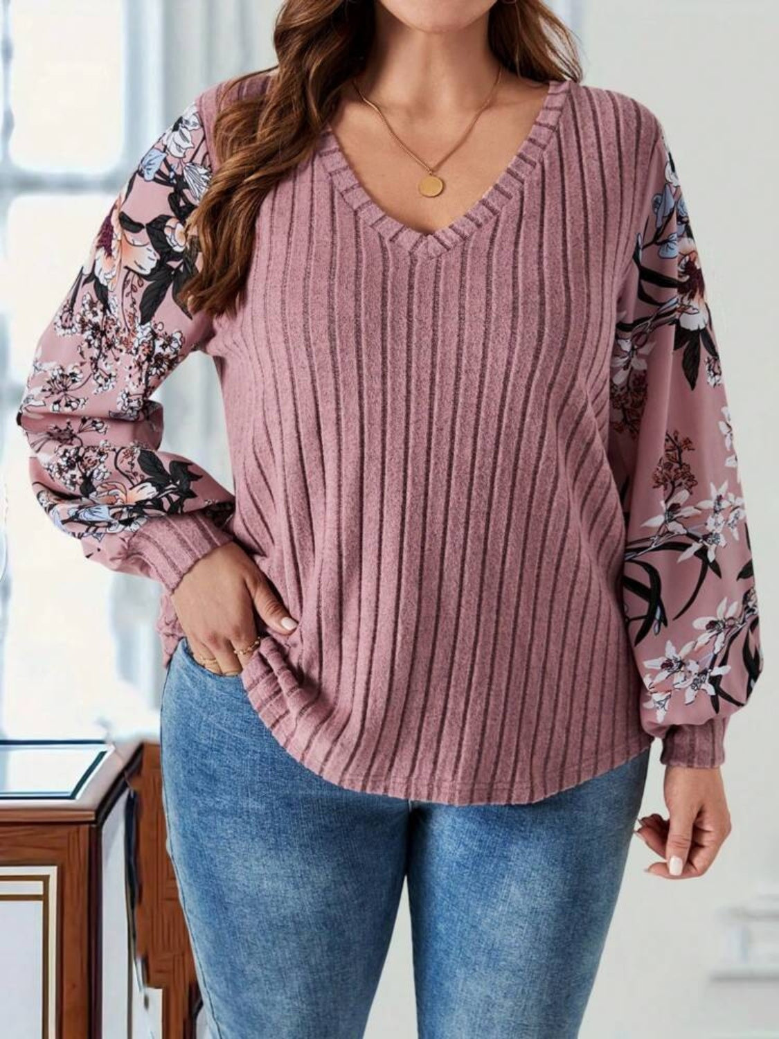 Plus size V-neck long sleeve floral T-shirt side view