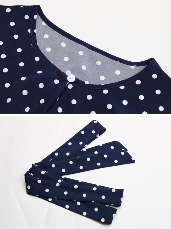 Robe plissée à pois, col rond, manches courtes, mode femme