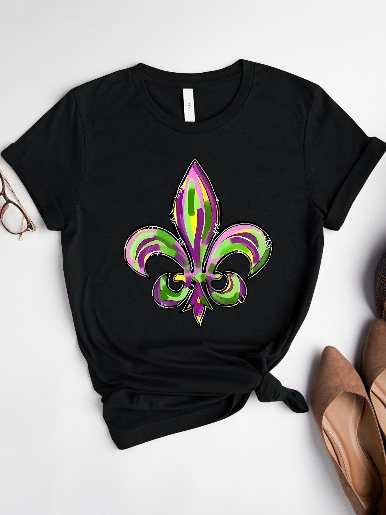 Black Mardi Gras graphic T-shirt with round neck