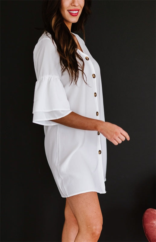 Damen-Hemdblusenkleid mit V-Ausschnitt, Knopf- und ausgestellten Ärmeln