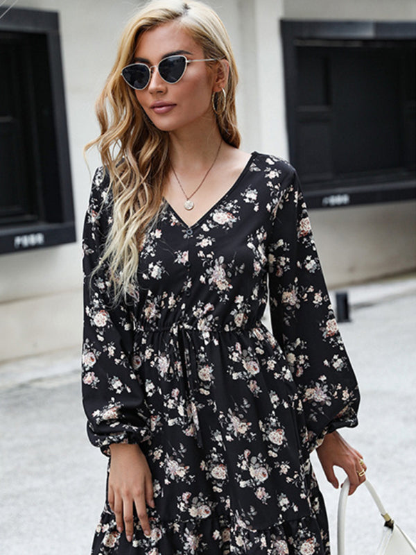 Langärmliges Kleid mit Blumendruck im Boho-Stil