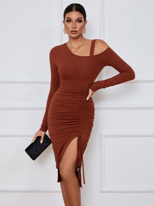Robe à manches longues pour femmes, épaules dénudées, avec sangle supplémentaire et fente sur la jambe avant sur la cuisse