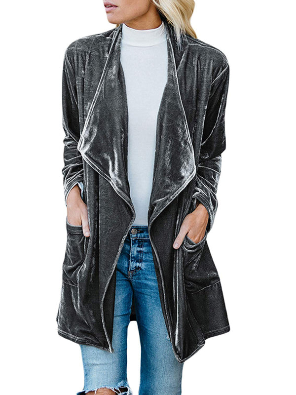 Lässiger mittellanger Trenchcoat aus goldenem Samt für Damen mit großem Revers