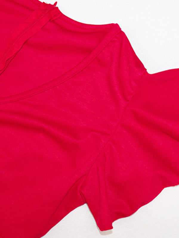 Einfarbiges schmales Damenkleid mit V-Ausschnitt und Rüschenärmeln