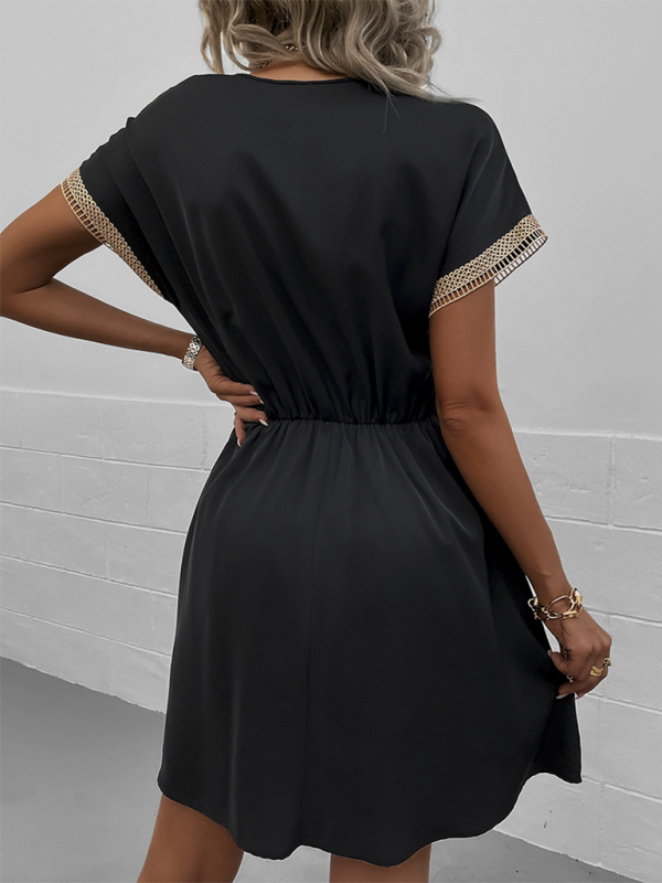 Robe décontractée à manches courtes et panneau en dentelle pour femmes