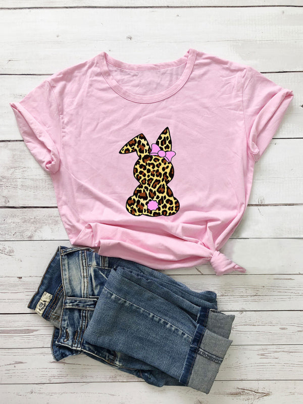 Süßes Rundhals-T-Shirt mit Leoparden-Häschen