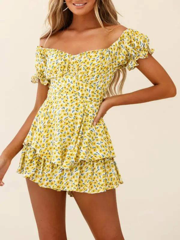 Yellow floral off-shoulder short-sleeved jumpsuit