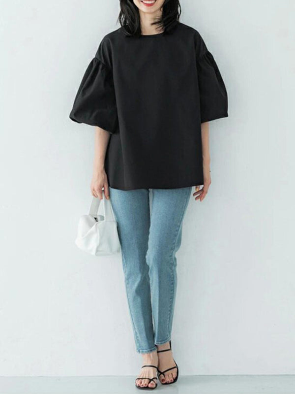 Full outfit with black lantern sleeve shirt