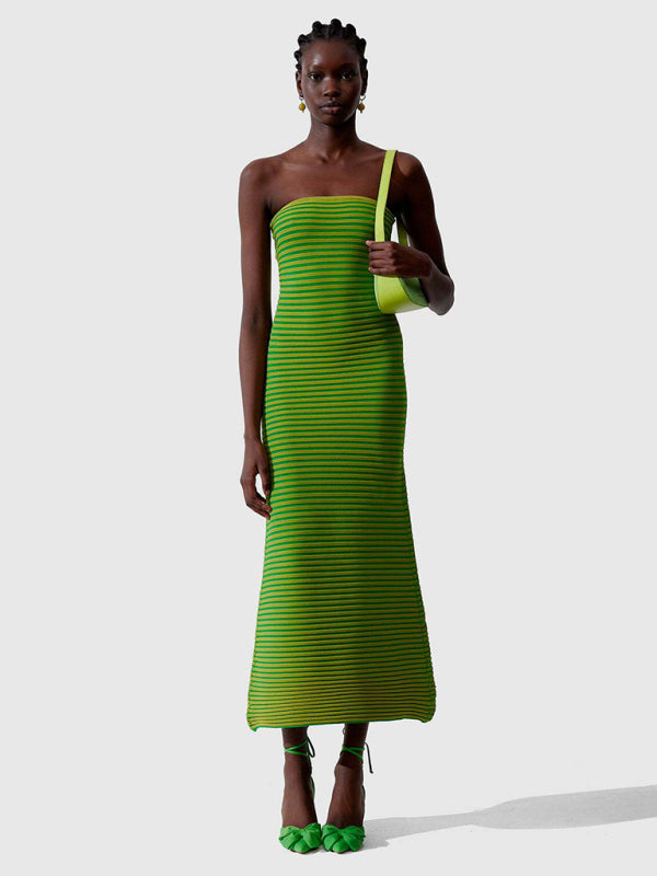 Langes gestricktes, gestreiftes, sexy, schmal geschnittenes, hüftbetontes Kleid mit Schlauchoberteil