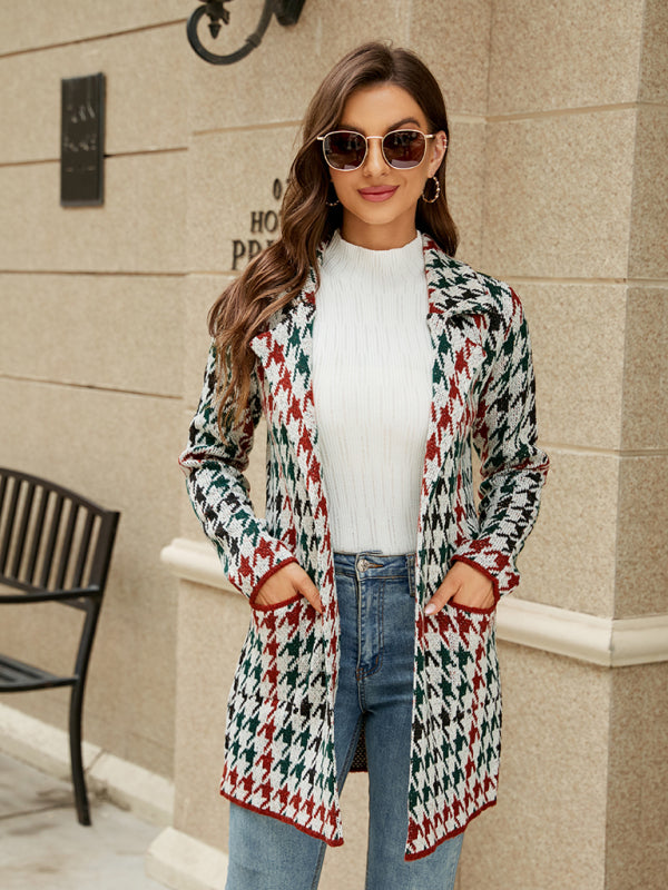 Damenstrickjacke mit Hahnentritt-Revers