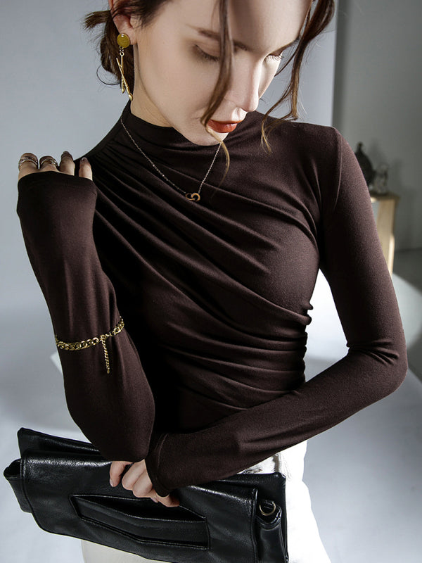 Rollkragenpullover für Damen mit plissiertem Slim-Fit-Strickoberteil