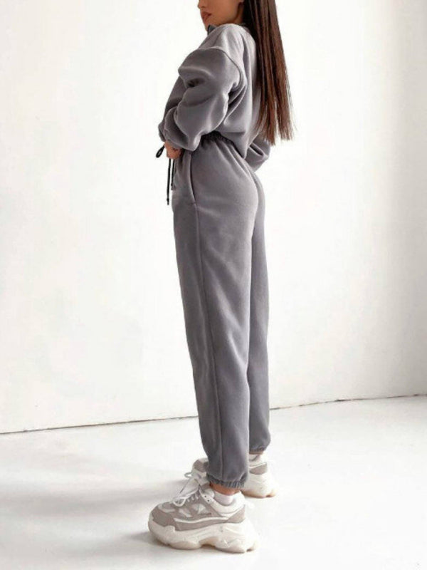 Zweiteiliges Set mit Kapuzenpullover und Sport- und Freizeitanzug für Damen