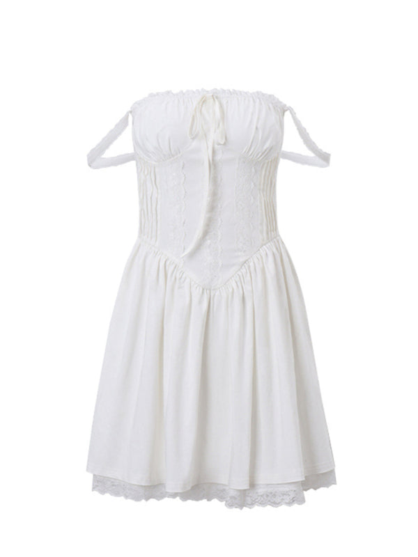 Robe plissée à lacets style resort