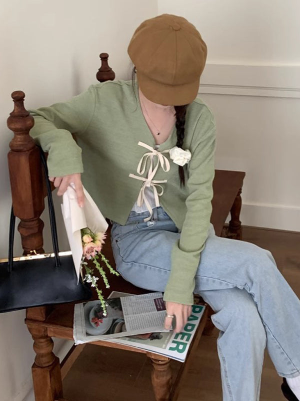 Neues modisches Strickjacken-Oberteil mit Fliege für Damen