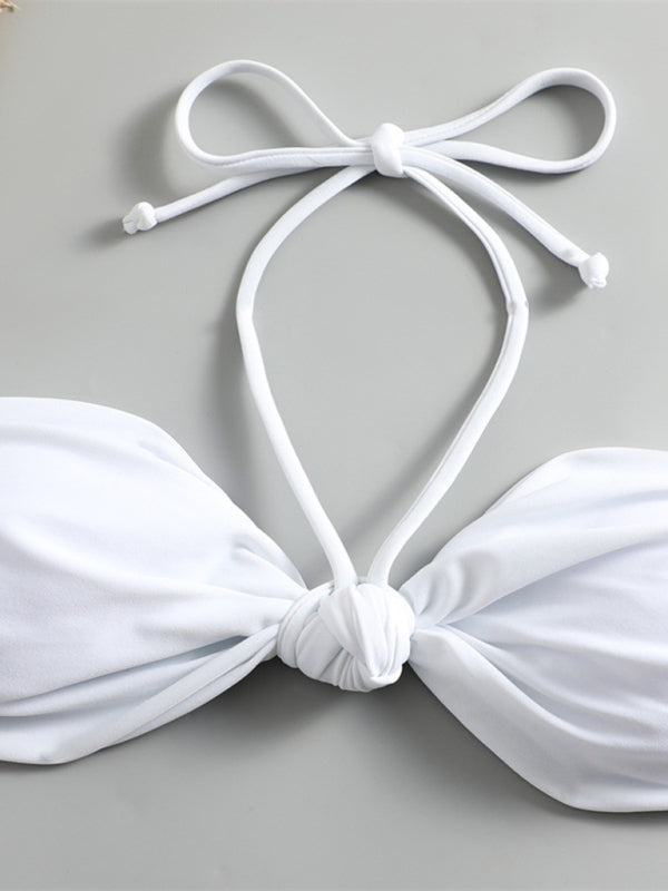Femininer Neckholder-String-Bikini mit Knoten