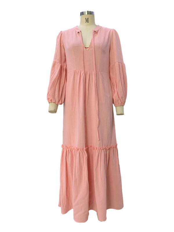 Front view of pink V-neck puff sleeve bohemian dress