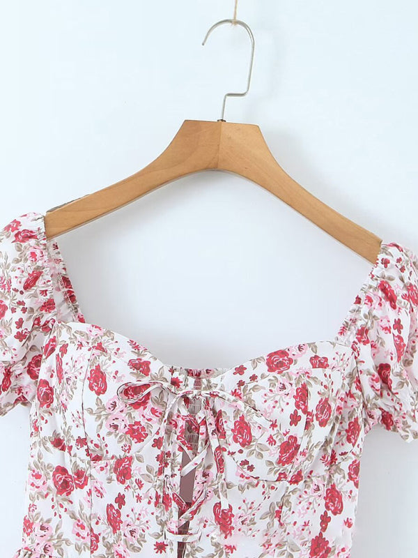 Front detail of floral puff cake skirt with lace-up